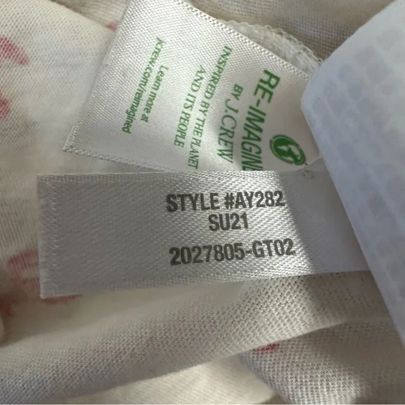 J. Crew Tee cotton tee in cream red lobster print beachy coastal preppy summer - Picture 11 of 11